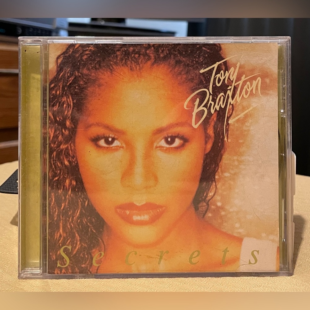 SECRETS by TONI BRAXTON (CD, 1996) MINT